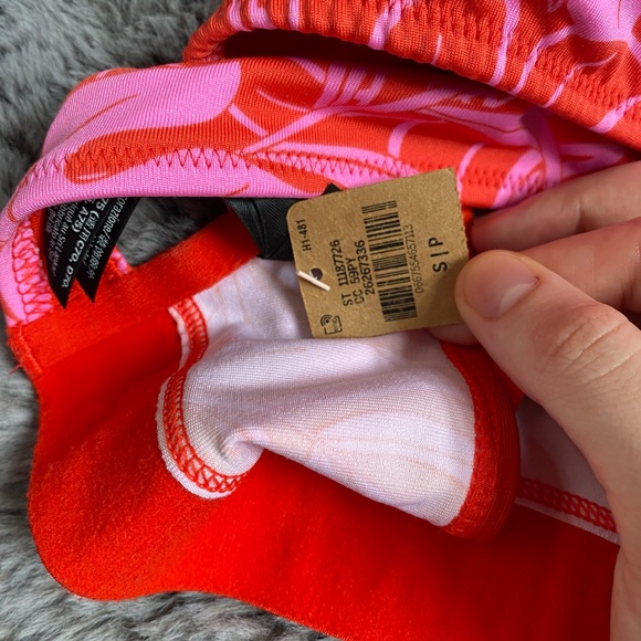 Pink Victoria Secret Swim and Active Top - Picture 7 of 9